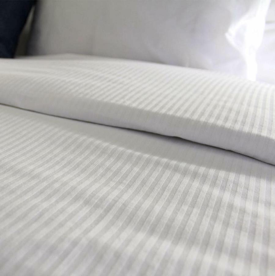 Quality Inn Мон-Лорье Экстерьер фото